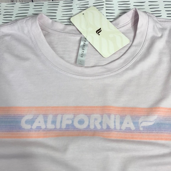 NWT fabletics top - Picture 2 of 8
